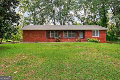 40 W HENDRICKS ST Bowman GA 30624