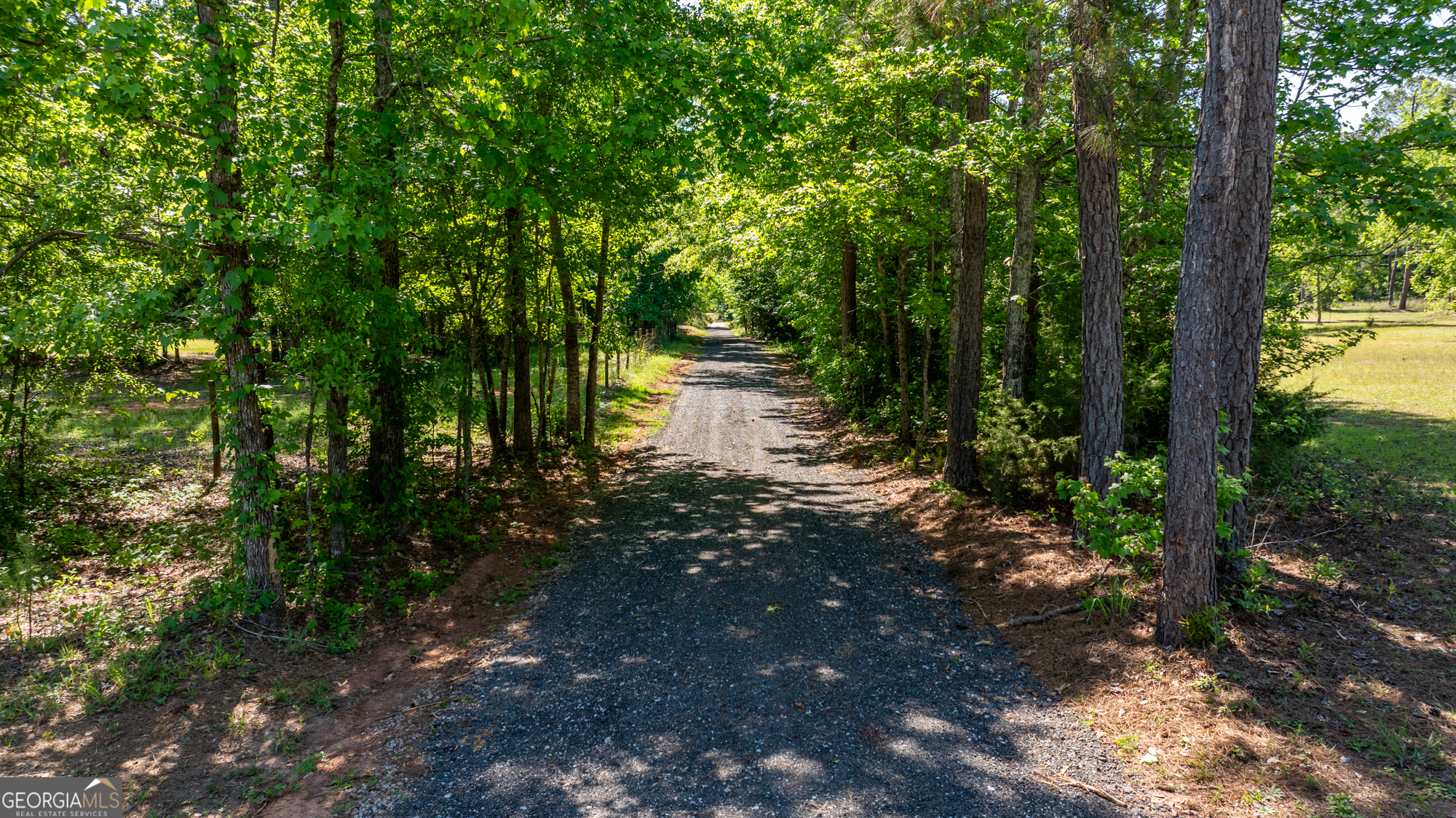600 Eastside School RD
