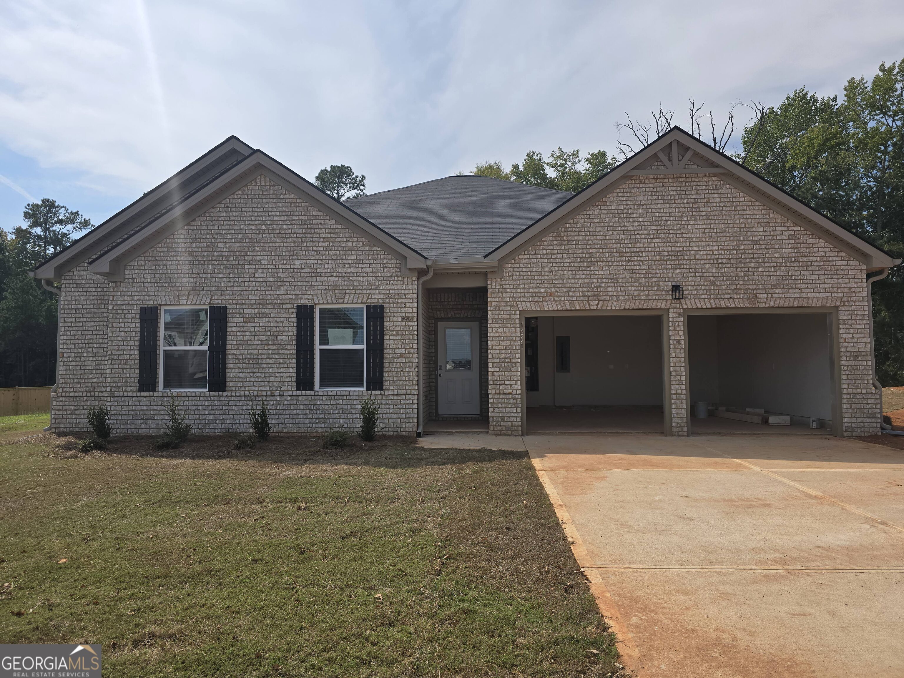 1661 Fuma Leaf WAY 245