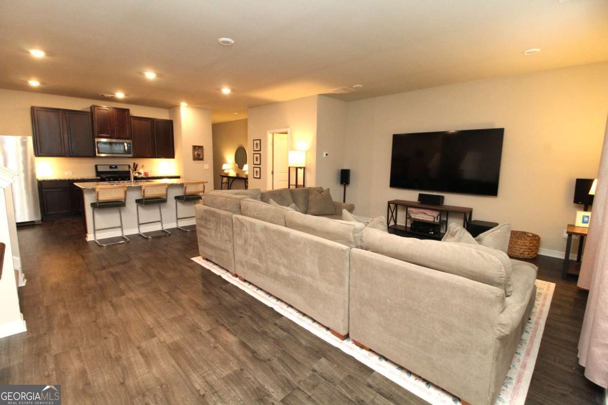 Auburn Station - Residential