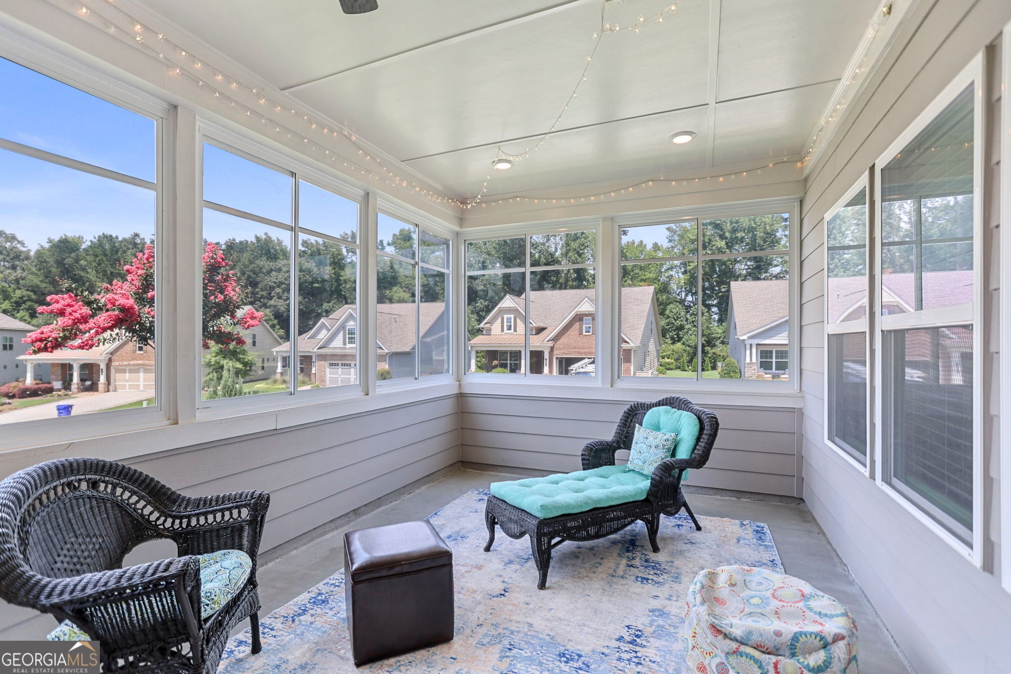 160 Maple Leaf RD