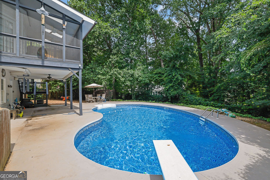 1430 Grovehurst DR