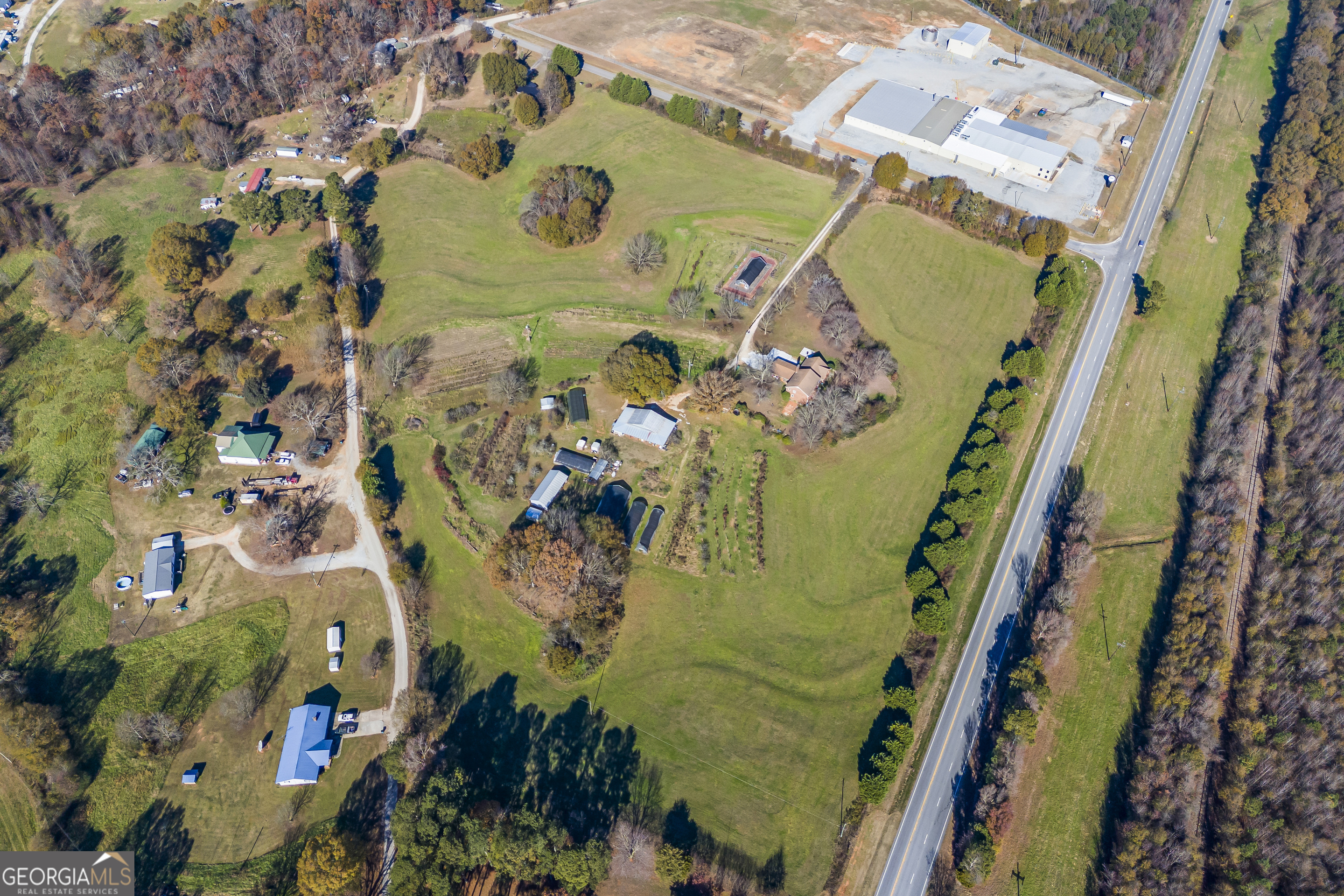77 Grady School RD
