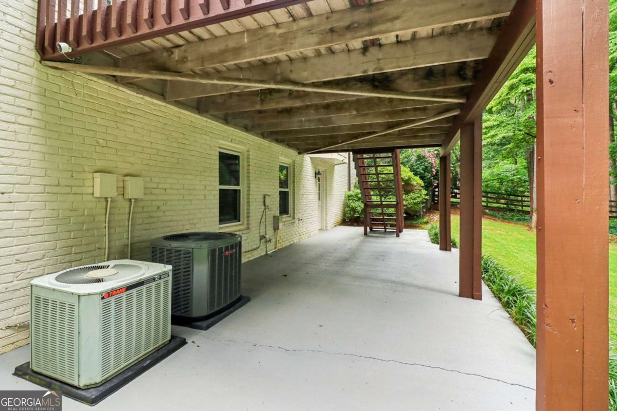 Mid Broadwell Trace - Residential
