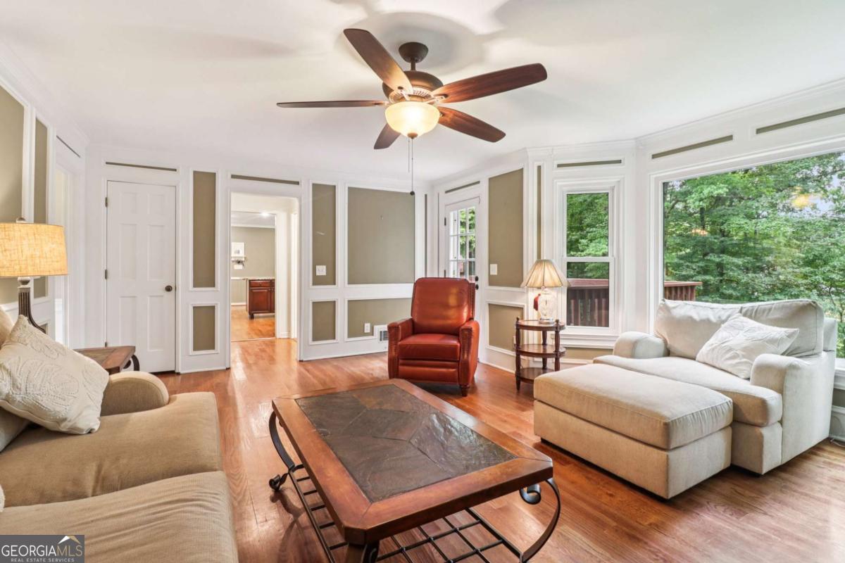 Mid Broadwell Trace - Residential