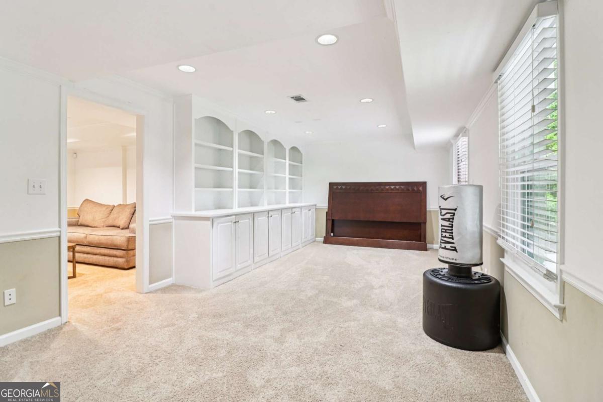 Mid Broadwell Trace - Residential