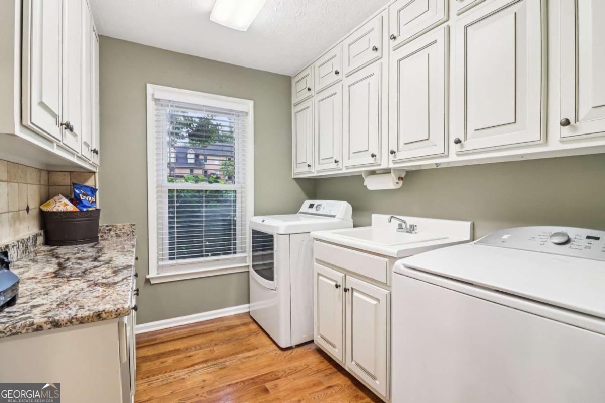 Mid Broadwell Trace - Residential