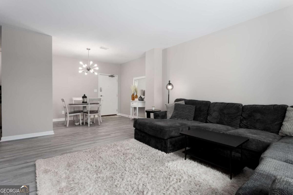 1421 Peachtree ST NE 401