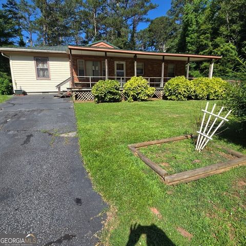 A home in Newnan