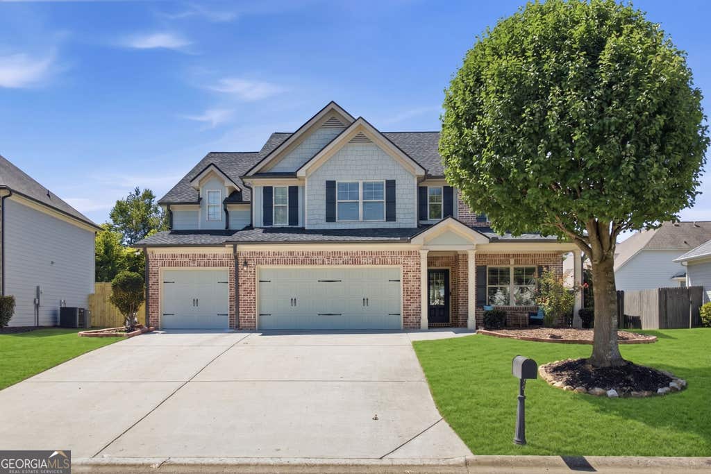 Photo of 4220 Standing Rock Way, Cumming, GA 30028 (MLS # 10834034)