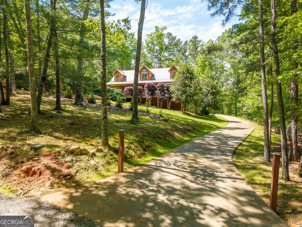 789 Gateway DR