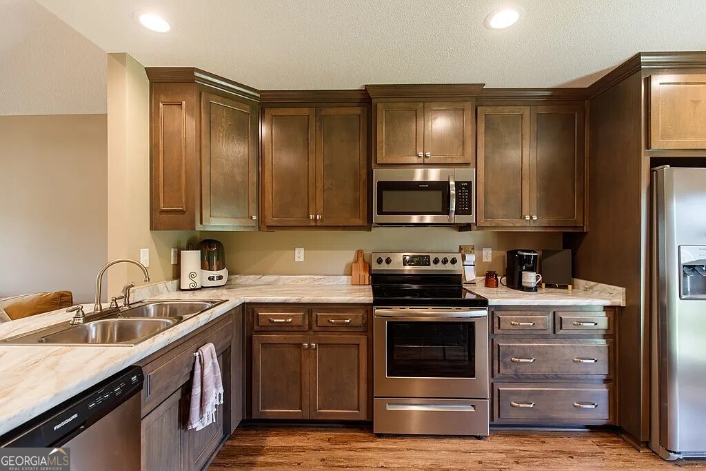 1518 San Bernardino WAY