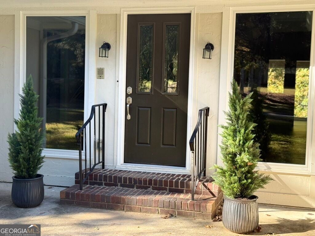 Photo of 8435 Sundridge Drive, Fairburn, GA 30213 (MLS # 10881679)