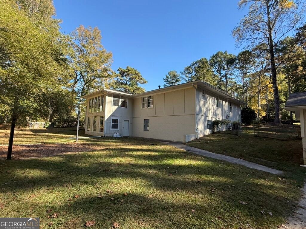 Photo of 8435 Sundridge Drive, Fairburn, GA 30213 (MLS # 10881679)