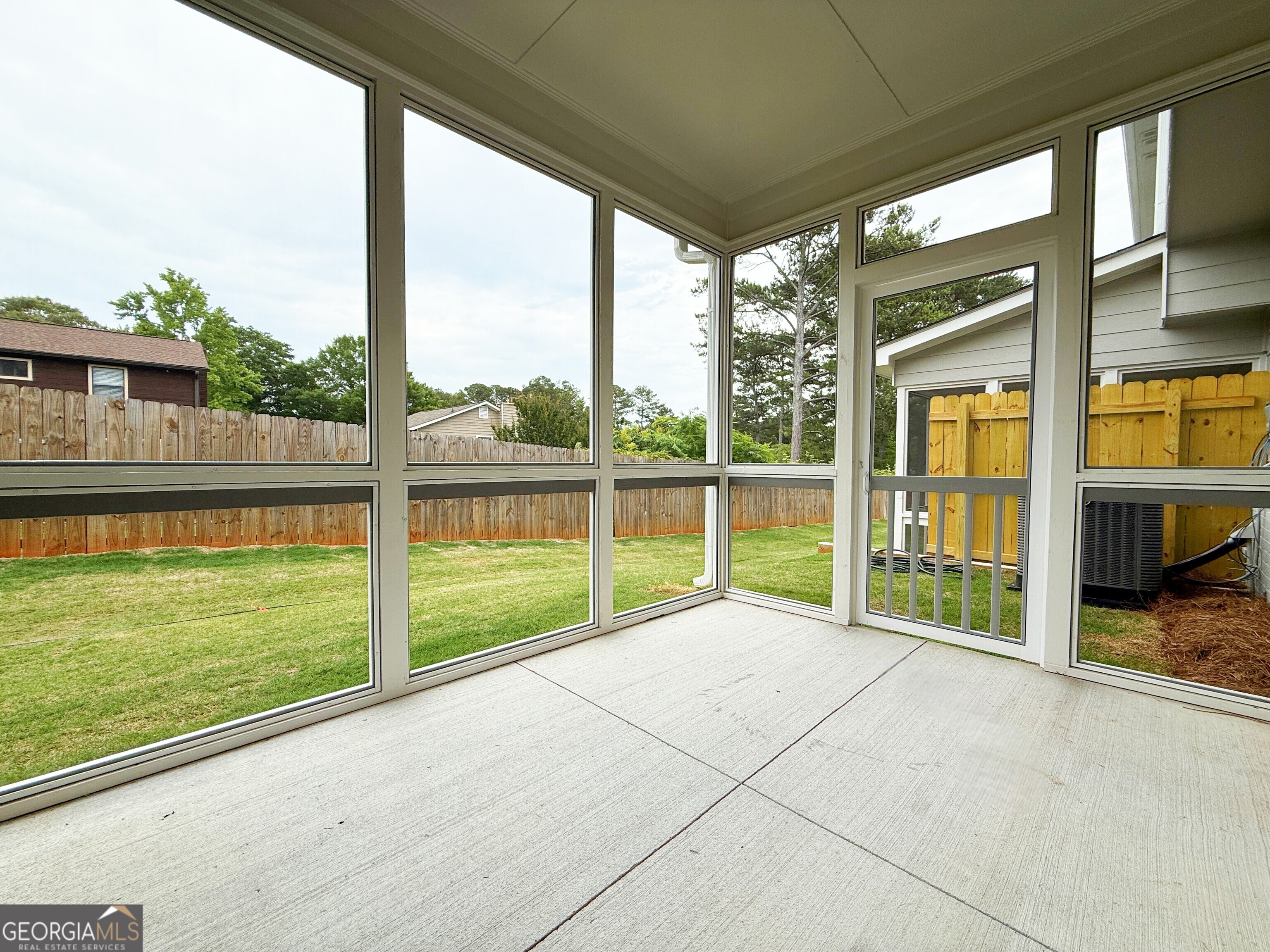 1237 Fern Ridge CT 18