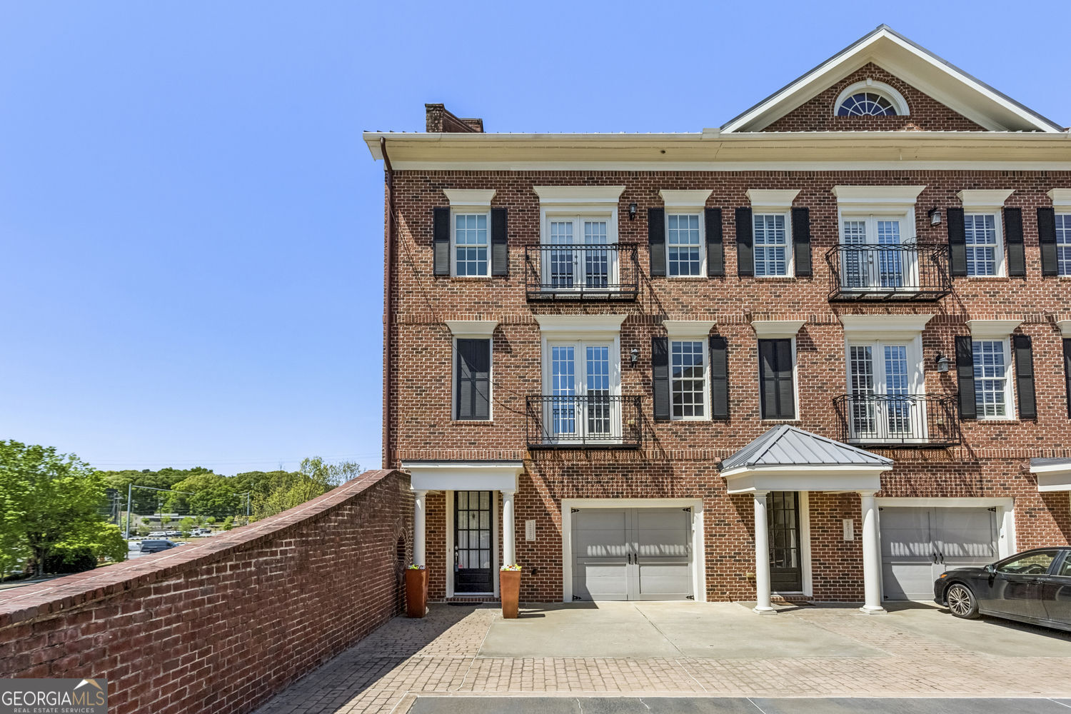 2220 Edgartown LN SE