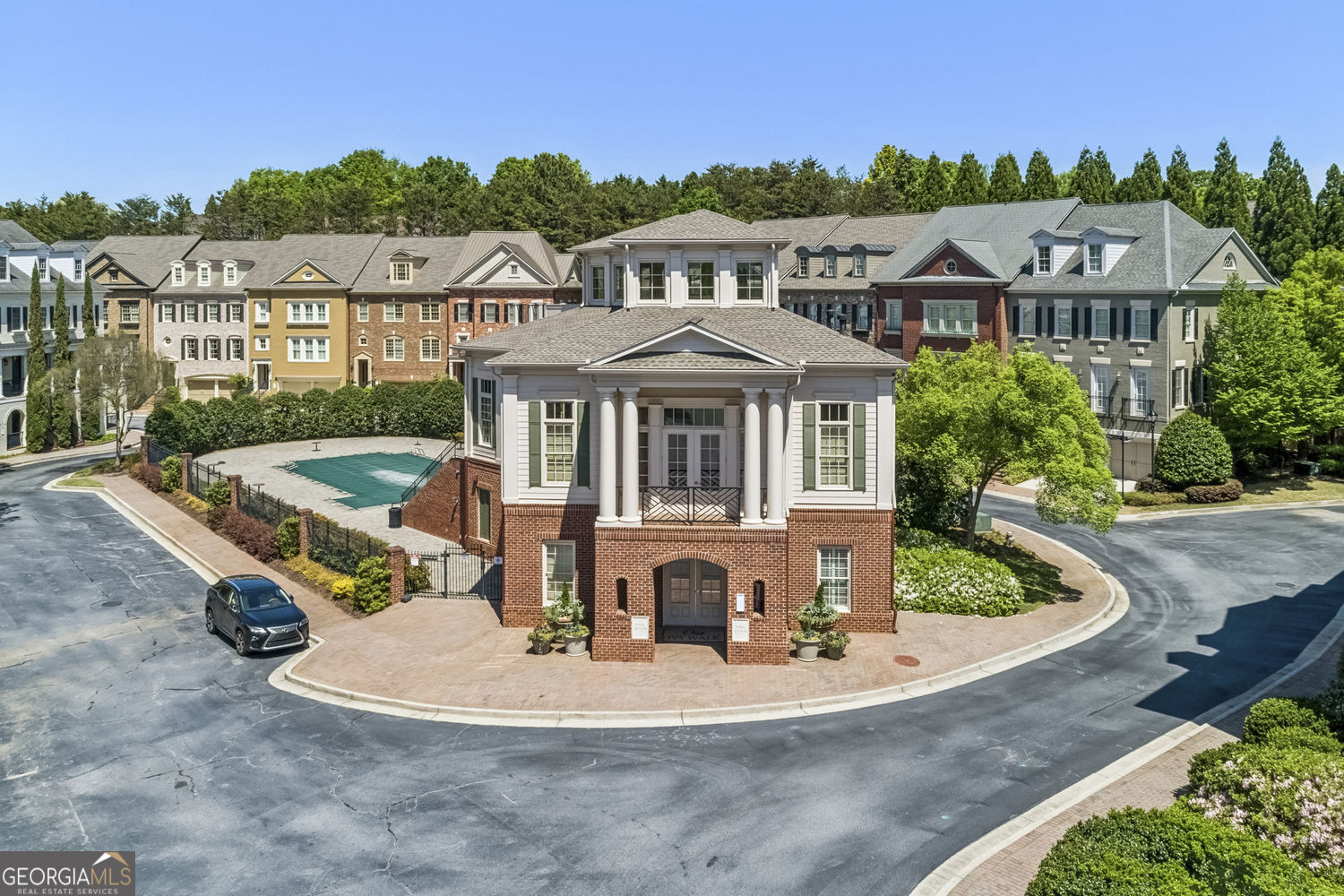 2220 Edgartown LN SE