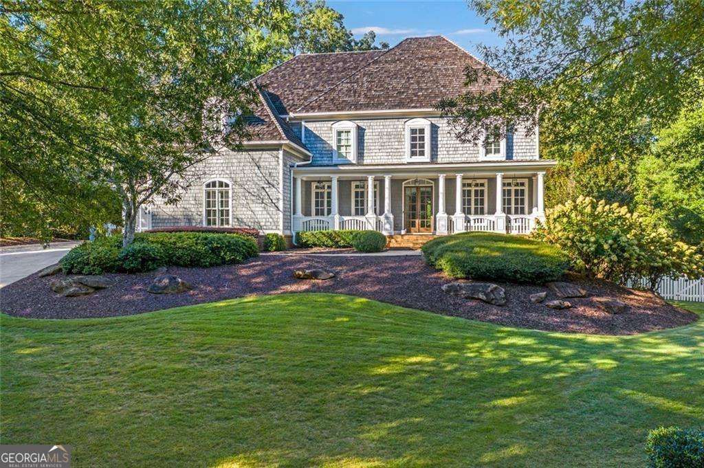 Photo of 900 Crabapple Hill, Alpharetta, GA 30004 (MLS # 10706830)