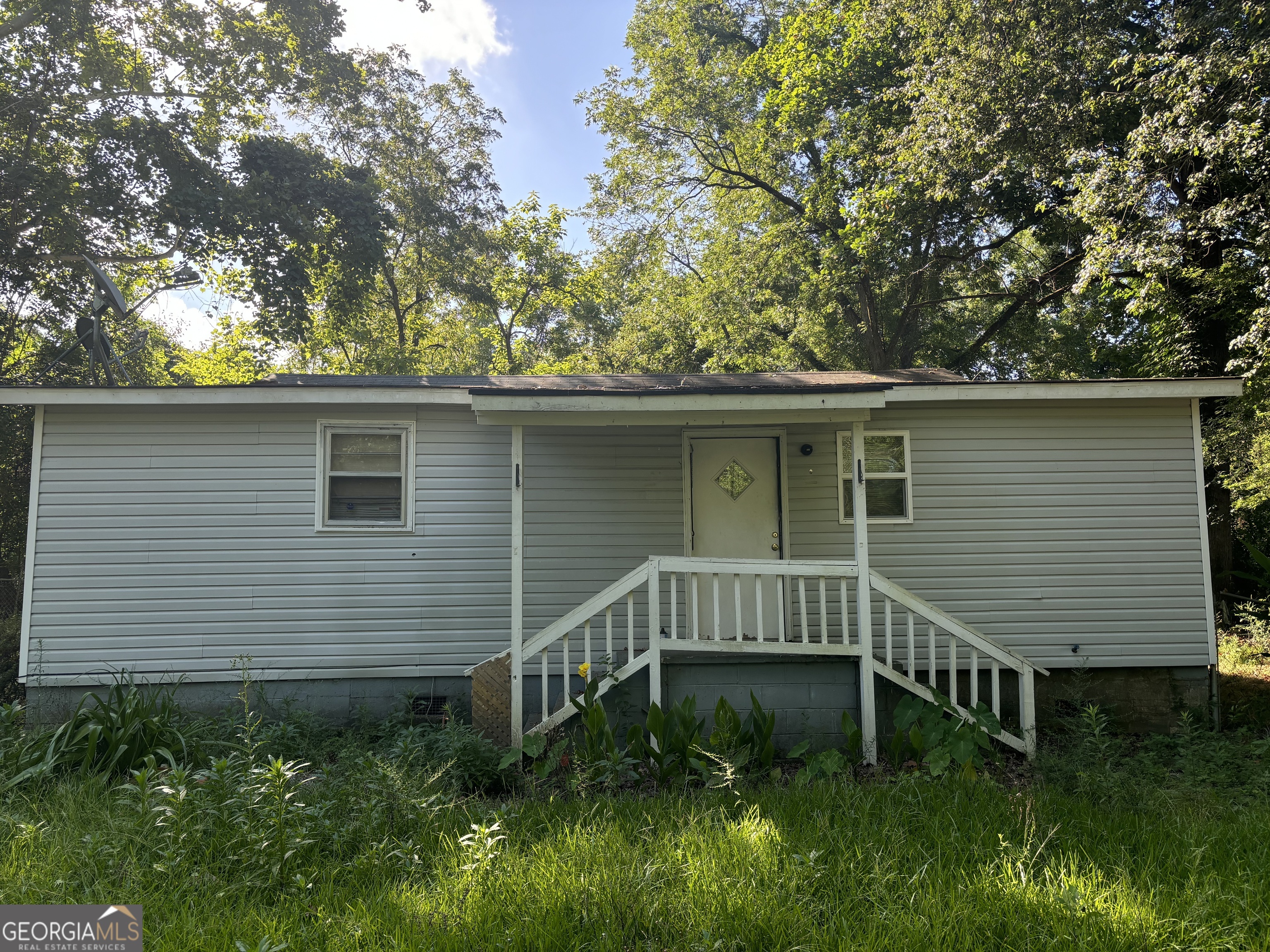 Attention investors and DIY enthusiasts! Multiple exit strategies: finish this remodel then either flip, rent or move in! Home being sold as is. Cash preferred but will consider financed all offers. Do not knock on door or approach house without prior communication.