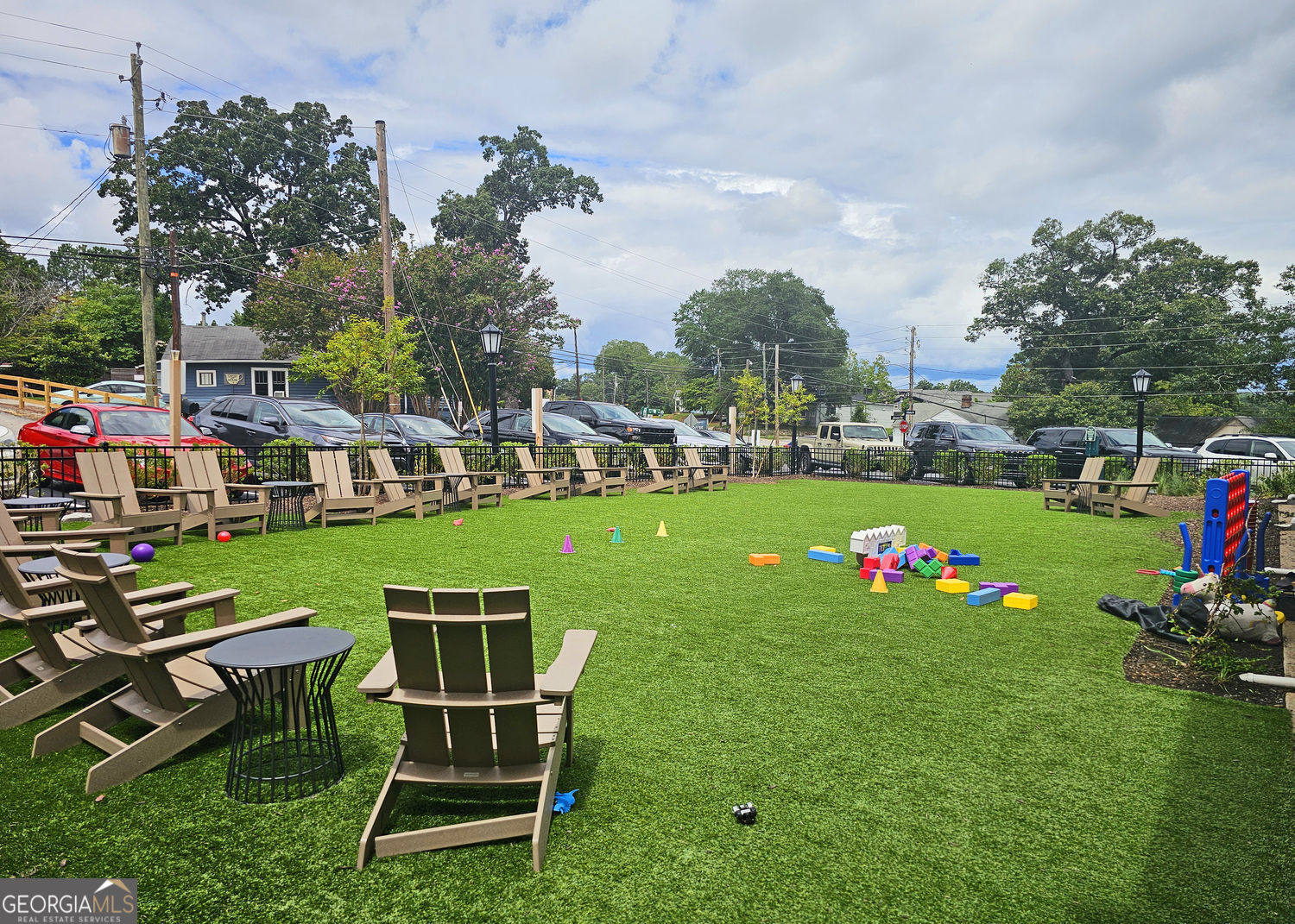 Roswell, Georgia 30075, United States, 4 Bedrooms Bedrooms, ,4 BathroomsBathrooms,Residential,Active,236639