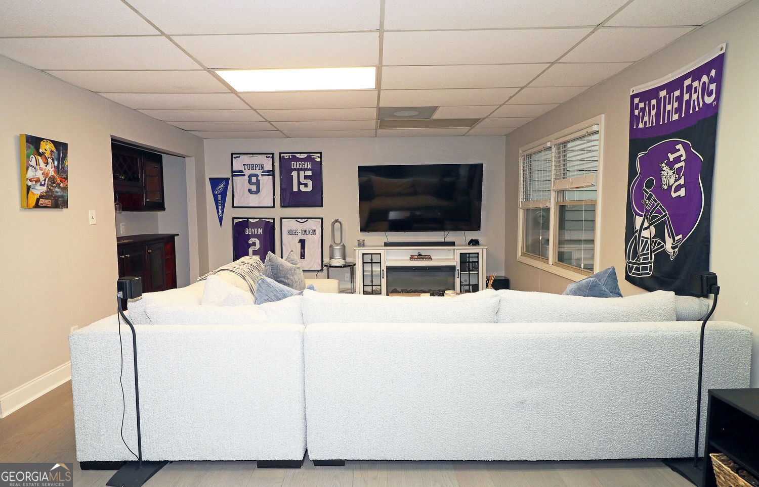 Roswell, Georgia 30075, United States, 4 Bedrooms Bedrooms, ,4 BathroomsBathrooms,Residential,Active,236639