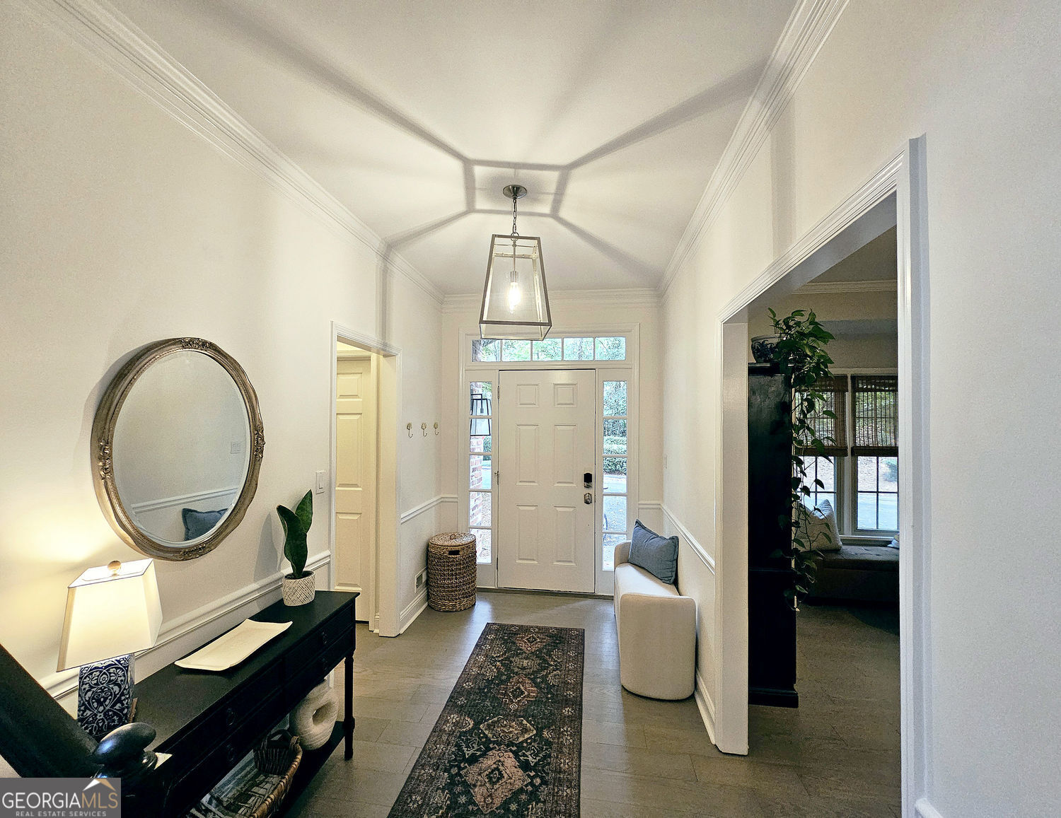 Roswell, Georgia 30075, United States, 4 Bedrooms Bedrooms, ,4 BathroomsBathrooms,Residential,Active,236639