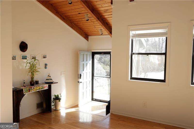 2855 Wendy Springs CT NE