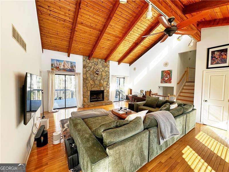 2855 Wendy Springs CT NE