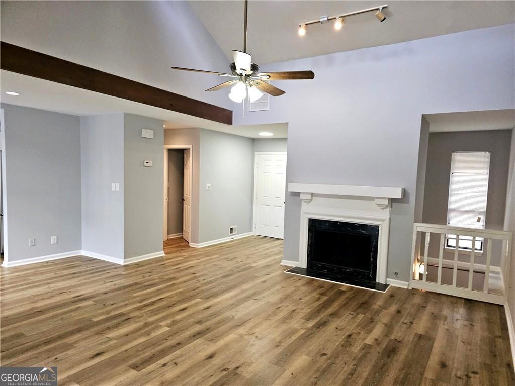 5025 Highland Club DR