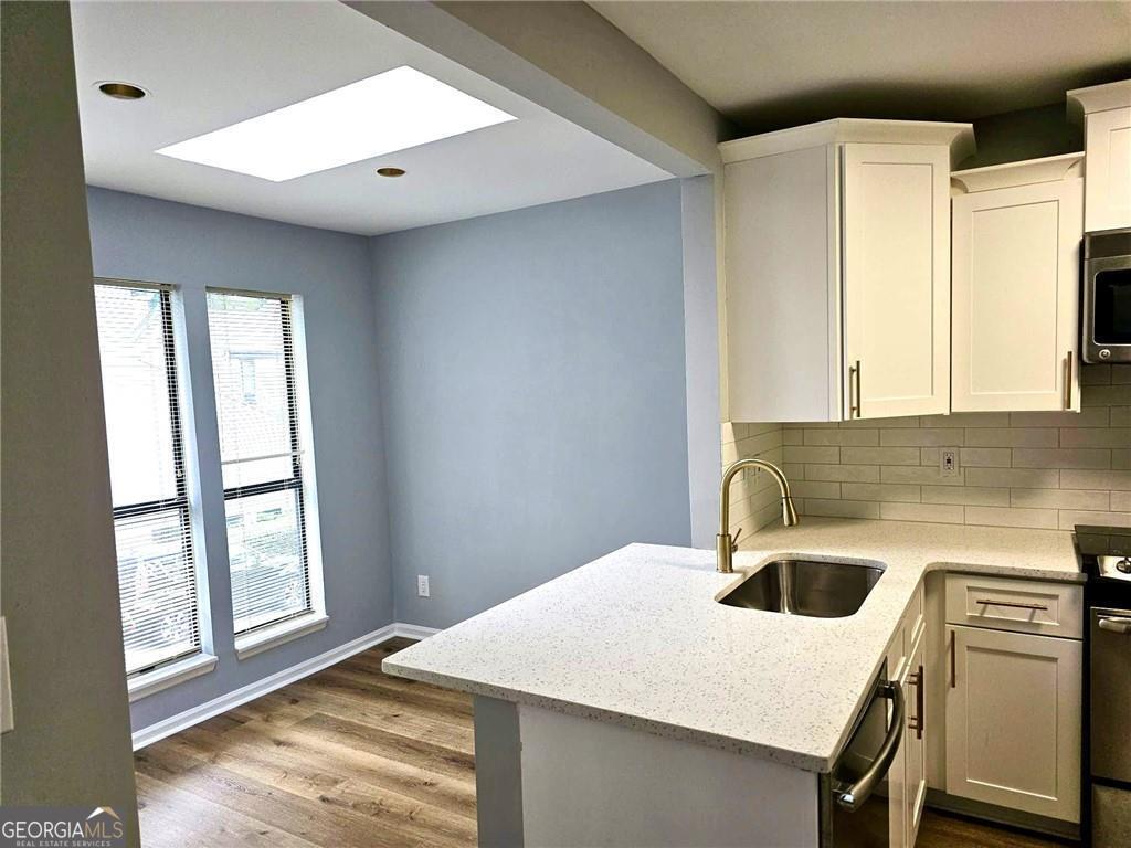 Wimbledon place - Residential