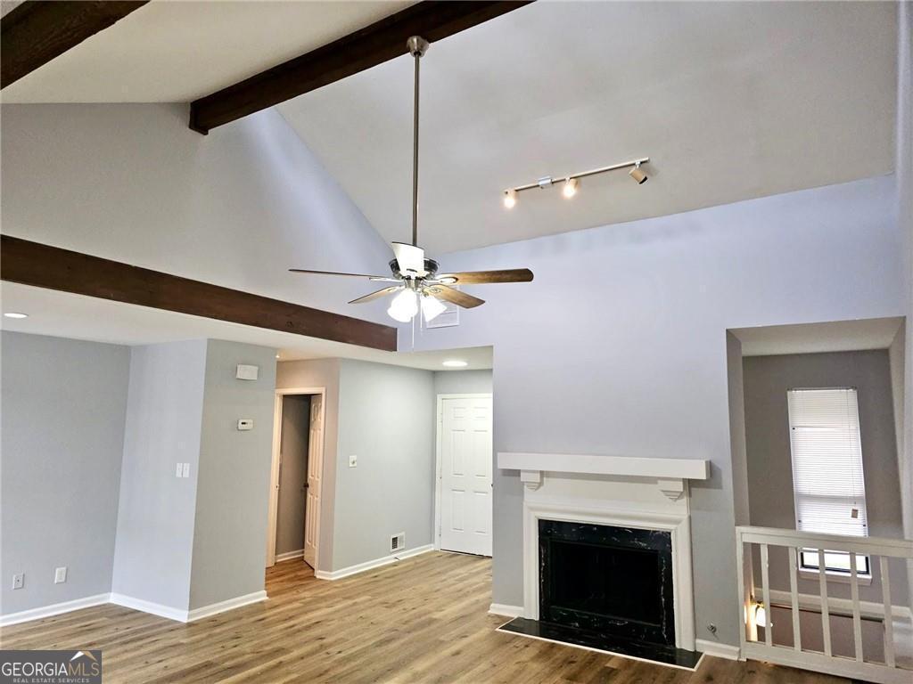 5025 Highland Club DR