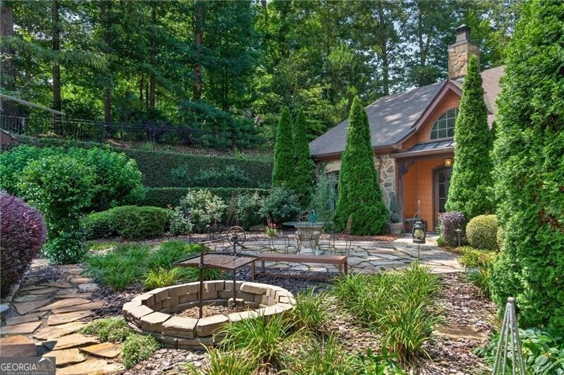 625 Willeo Rd, Roswell, GA, 30075, USA, 7 Bedrooms Bedrooms, ,7 BathroomsBathrooms,Residential,Active,625 Willeo Rd,10786013