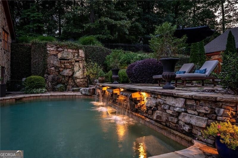 Photo of 625 Willeo Road, Roswell, GA 30075 (MLS # 10786013)