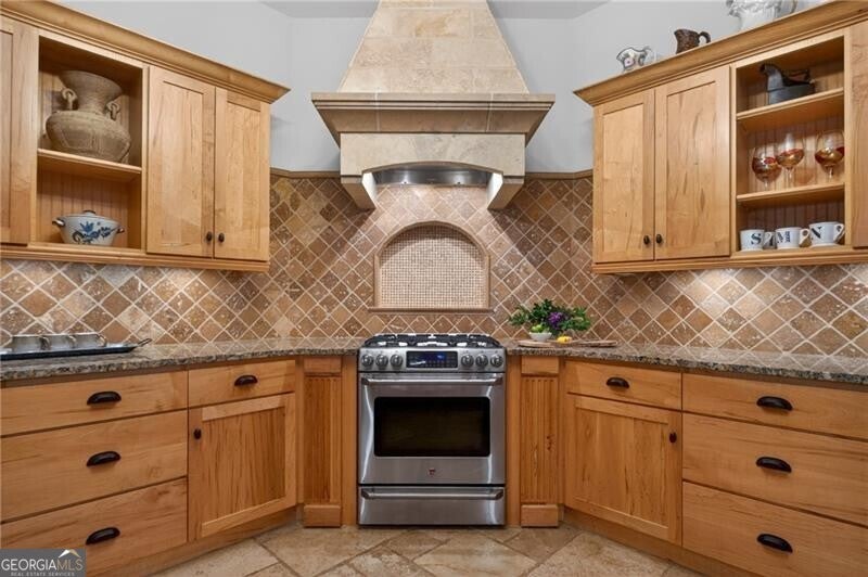 625 Willeo Rd, Roswell, GA, 30075, USA, 7 Bedrooms Bedrooms, ,7 BathroomsBathrooms,Residential,Active,625 Willeo Rd,10786013