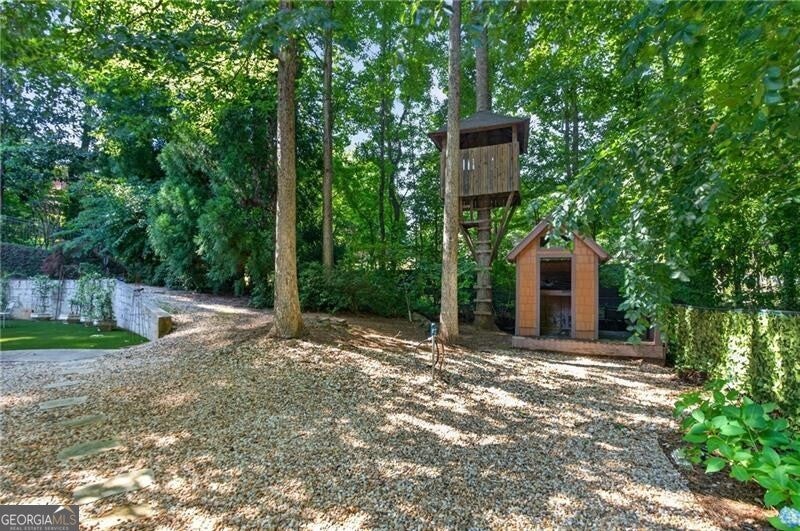 625 Willeo Rd, Roswell, GA, 30075, USA, 7 Bedrooms Bedrooms, ,7 BathroomsBathrooms,Residential,Active,625 Willeo Rd,10786013
