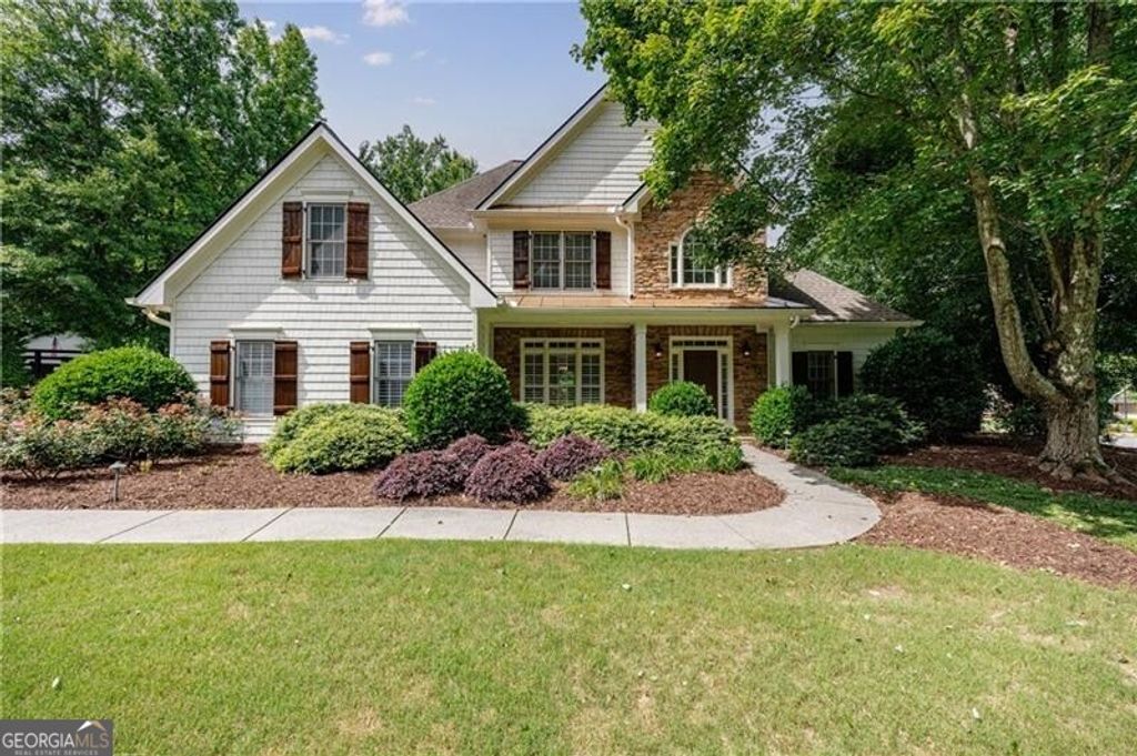 Photo of 300 Foxglove Court, Alpharetta, GA 30004 (MLS # 10794183)
