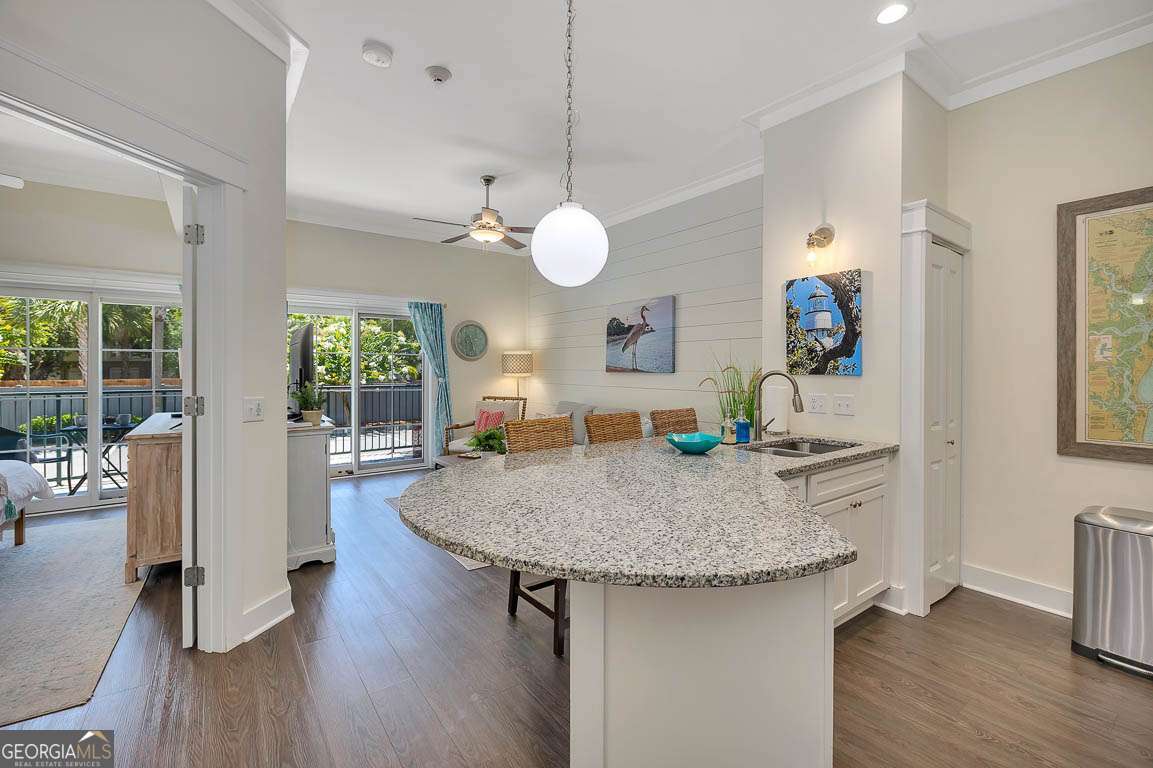 400 Ocean BLVD 2100