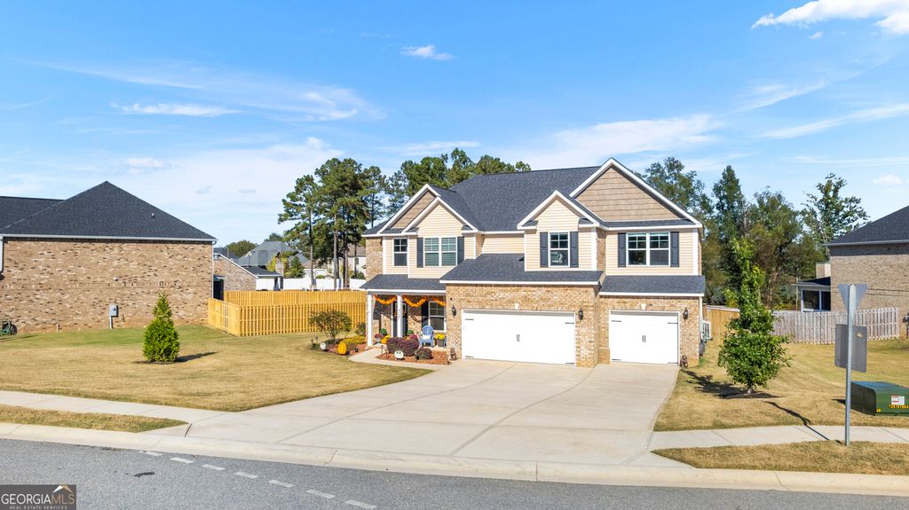 Photo of 717 Foxborough Lane, Bonaire, GA 31005 (MLS # 10637066)