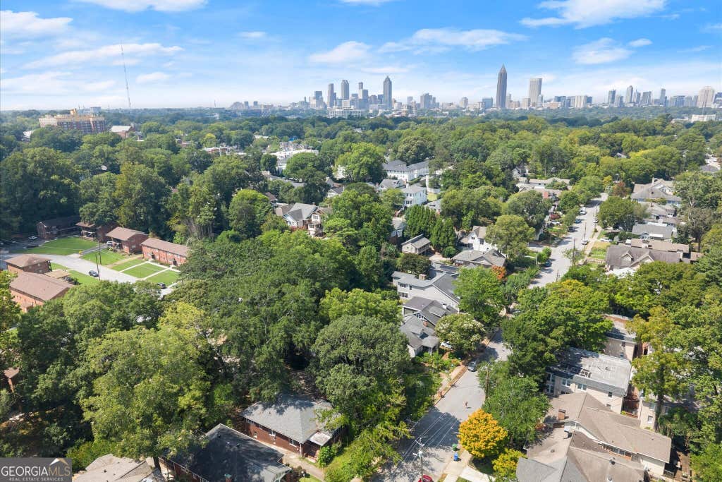 Photo of 1141 Rosedale Drive NE, Atlanta, GA 30306 (MLS # 10834482)