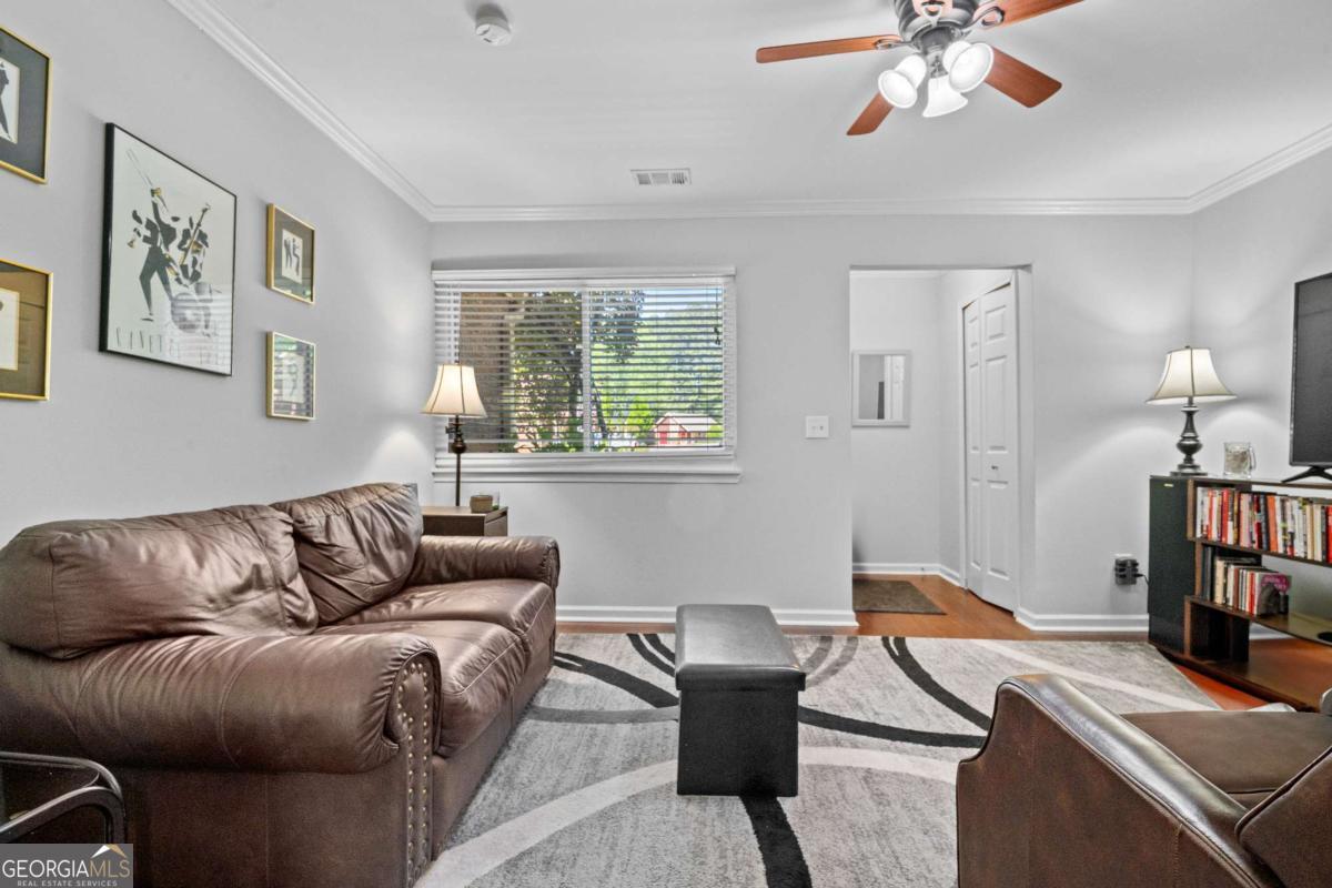 31 Country Place CT