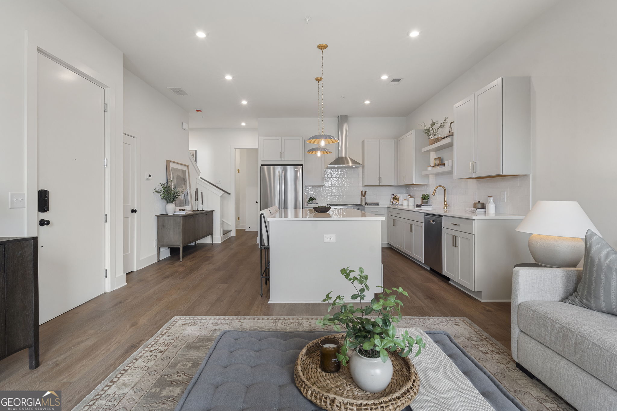 919 Hughley CIR SE 72