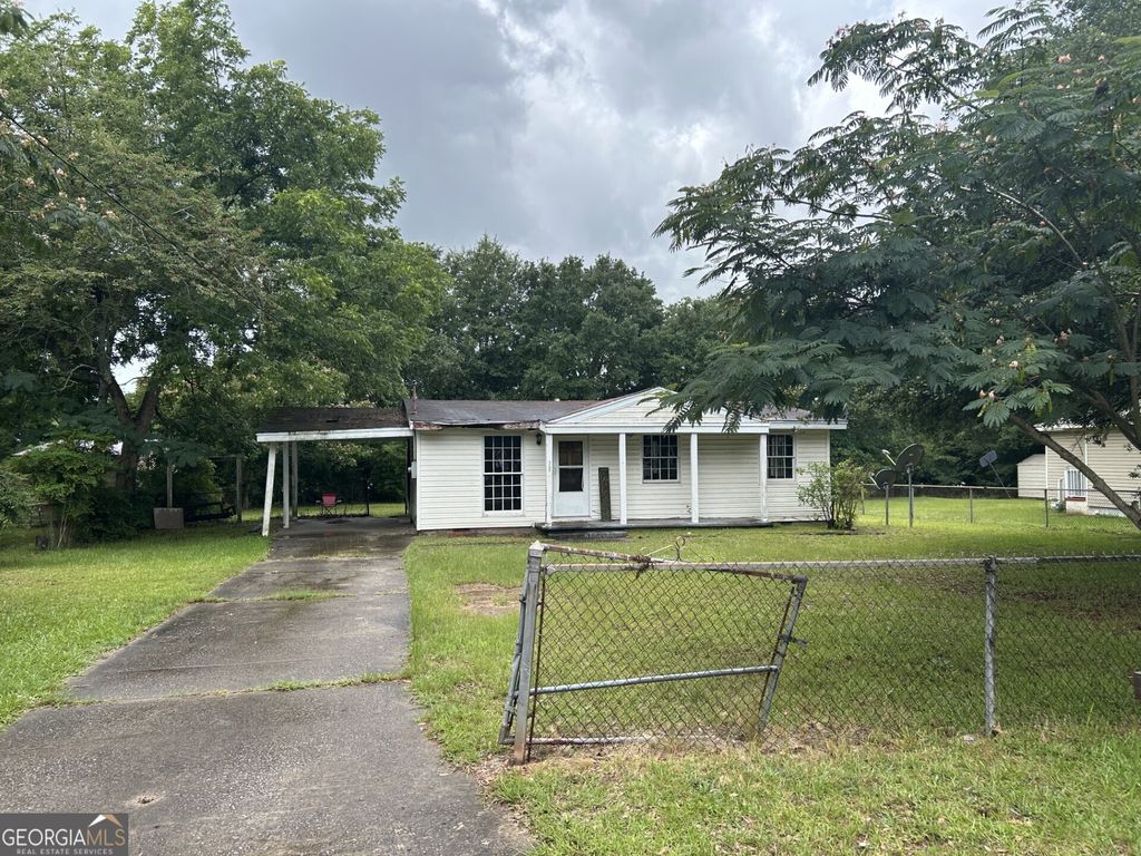 Photo of 106 Forsyth Street, Fort Valley, GA 31030 (MLS # 10789866)