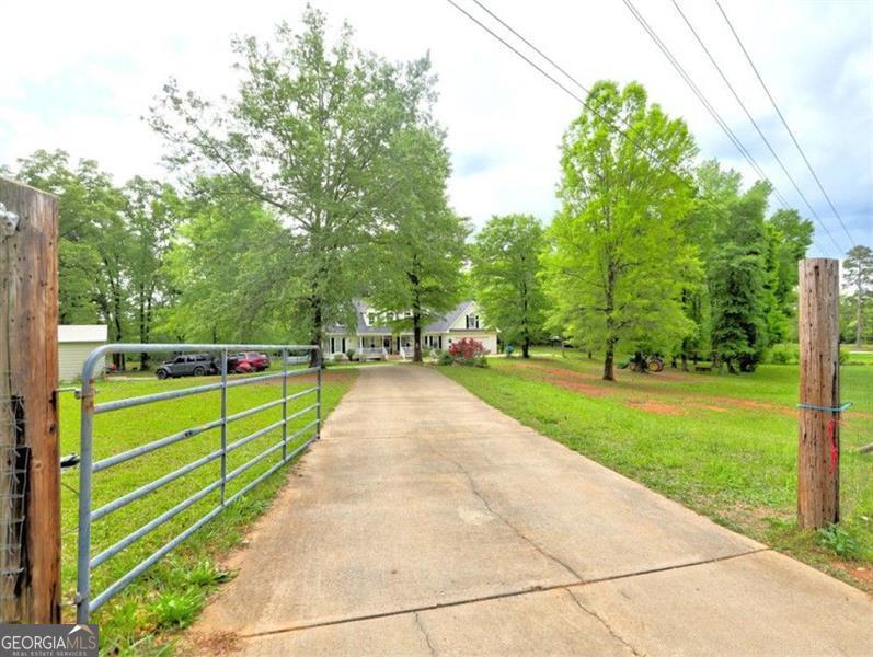 330 FLINT HILL RD
