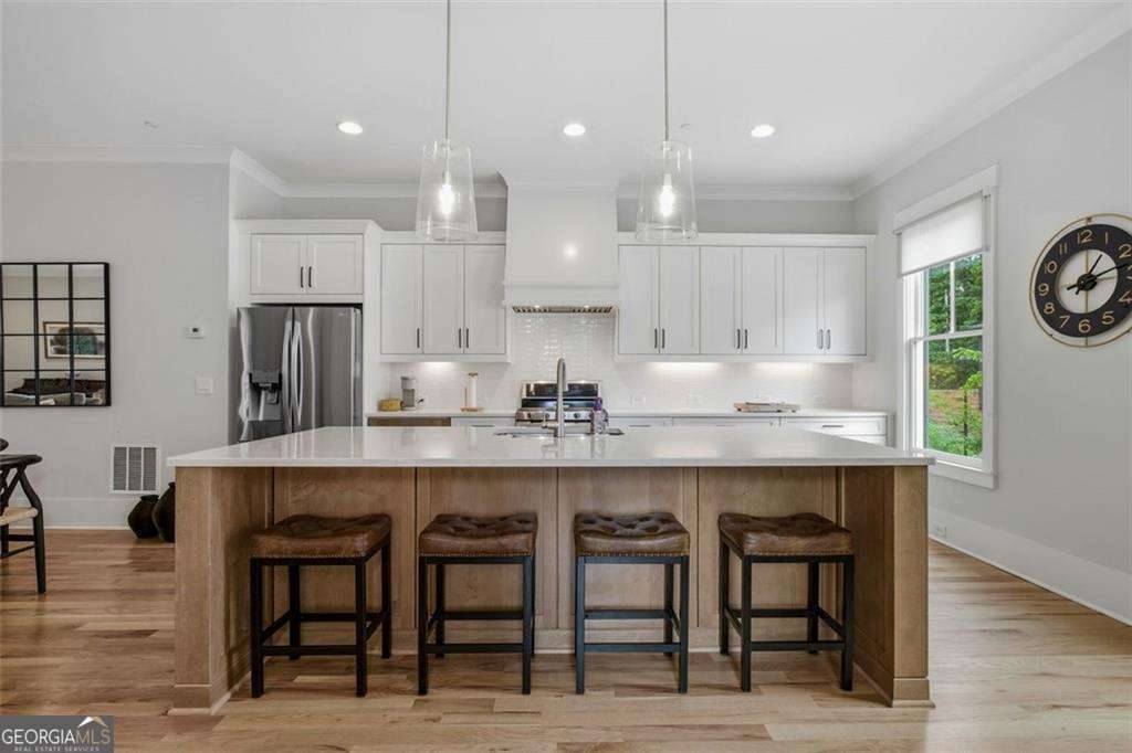 1033 Endeavour CT