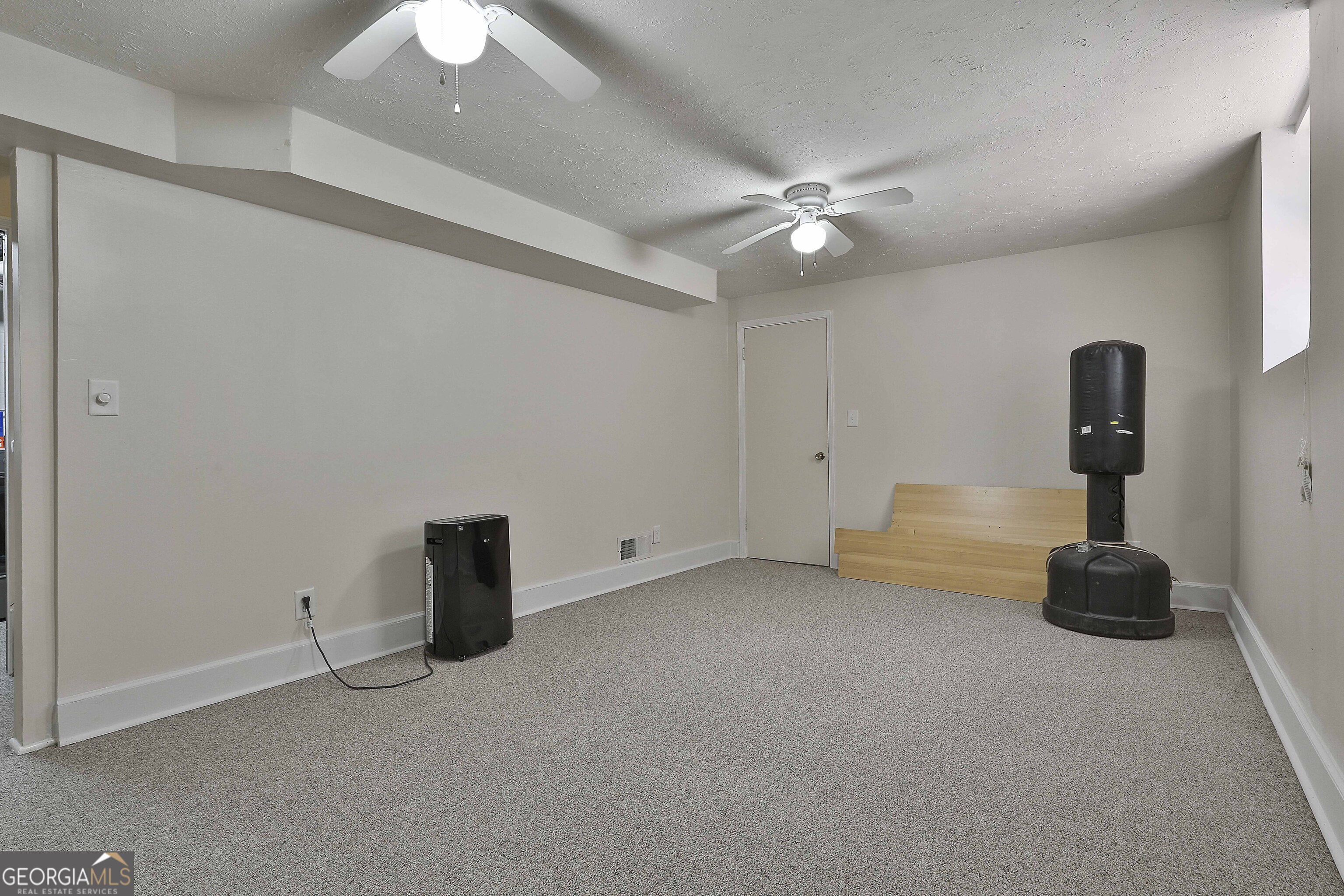 Tuxedo Estates - Residential