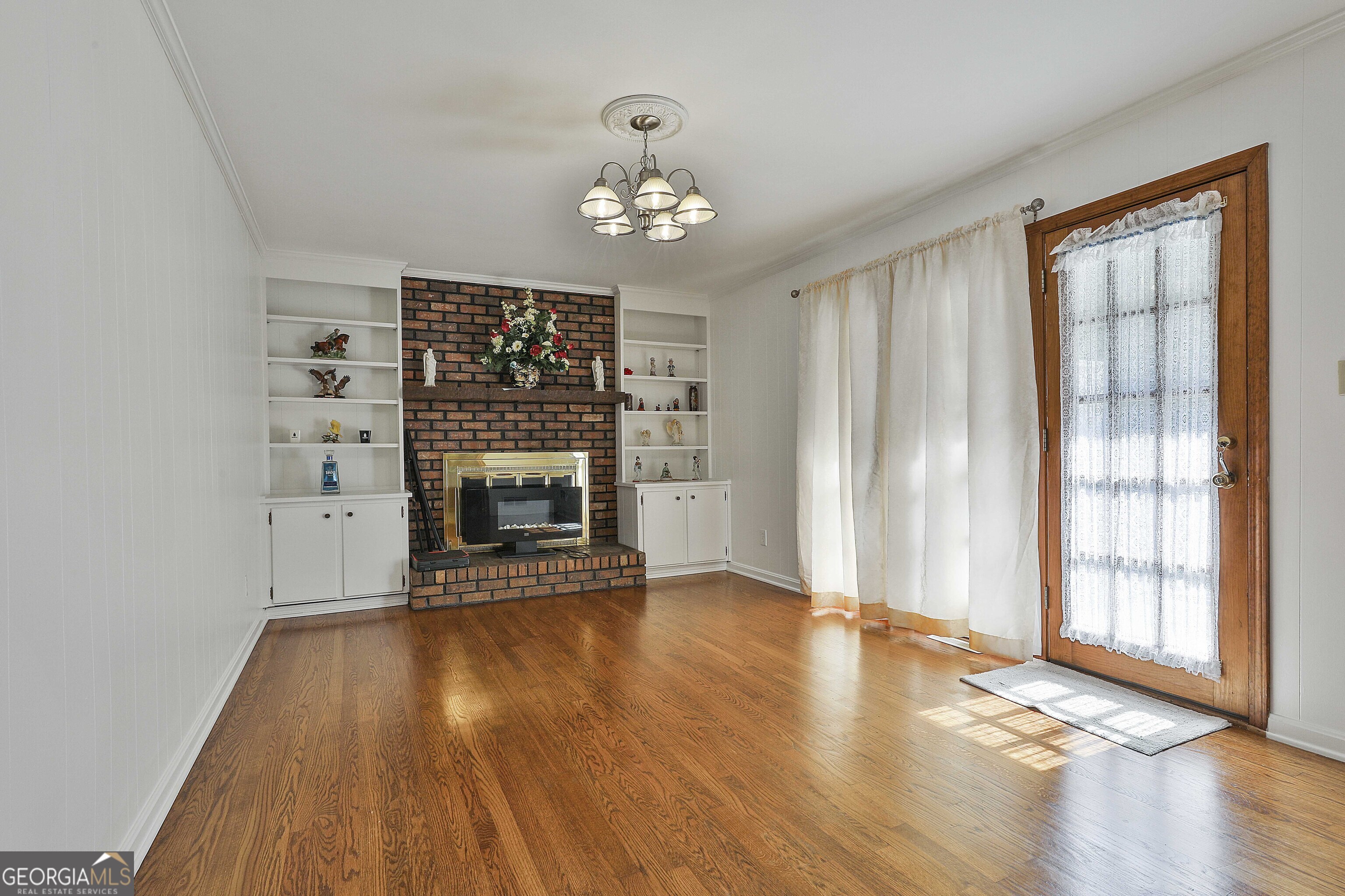 Tuxedo Estates - Residential