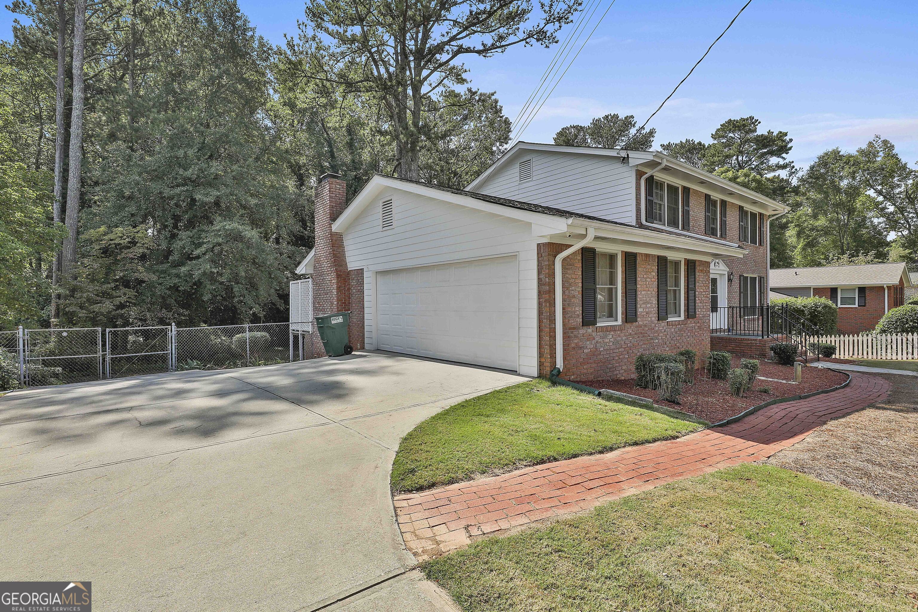 Tuxedo Estates - Residential