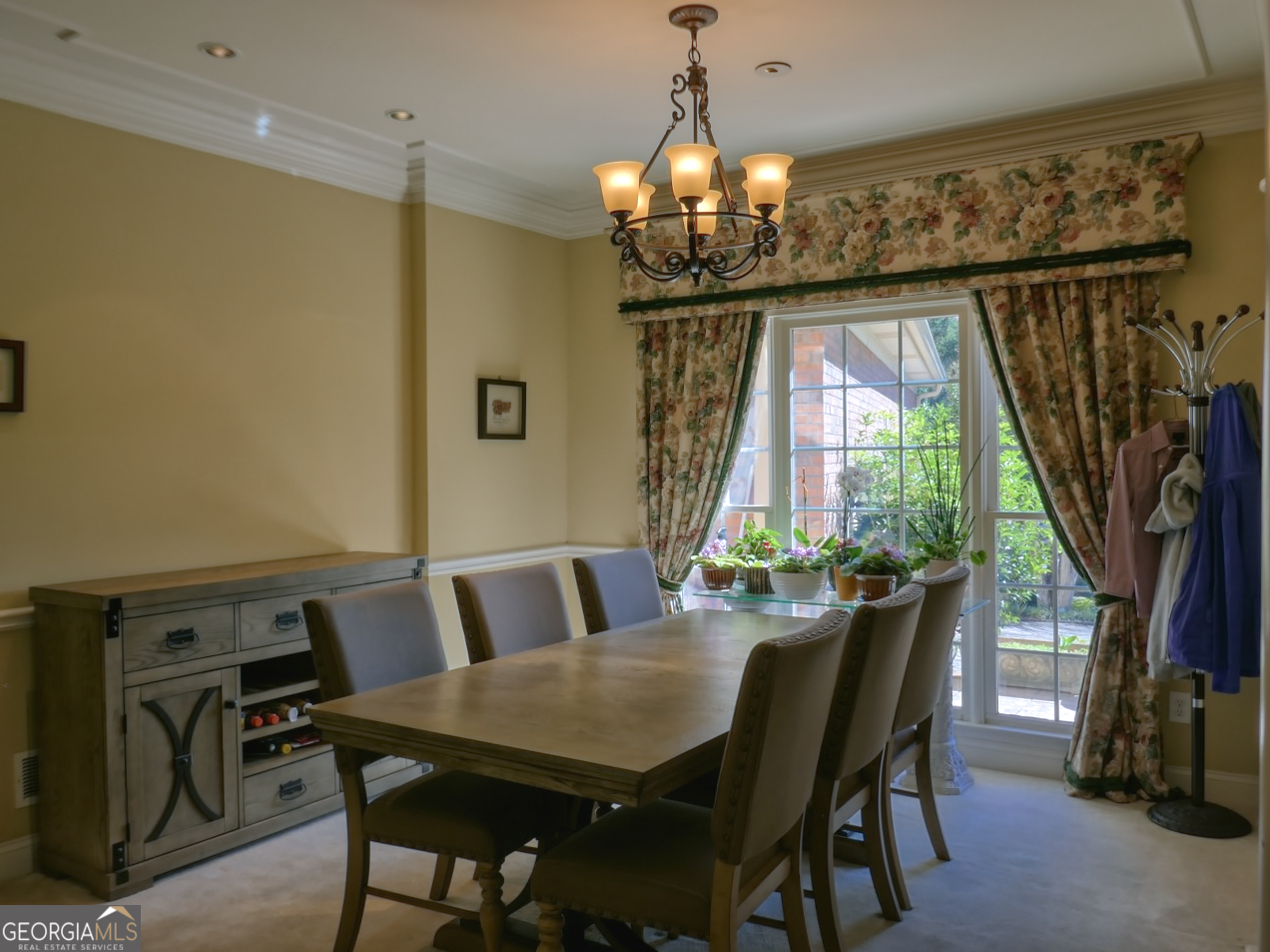 154 Eagles Club DR