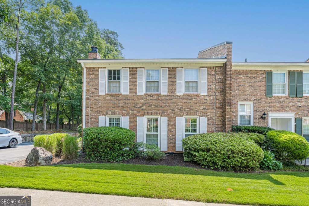 Photo of 2920 Lavista Way, Decatur, GA 30033 (MLS # 10816424)