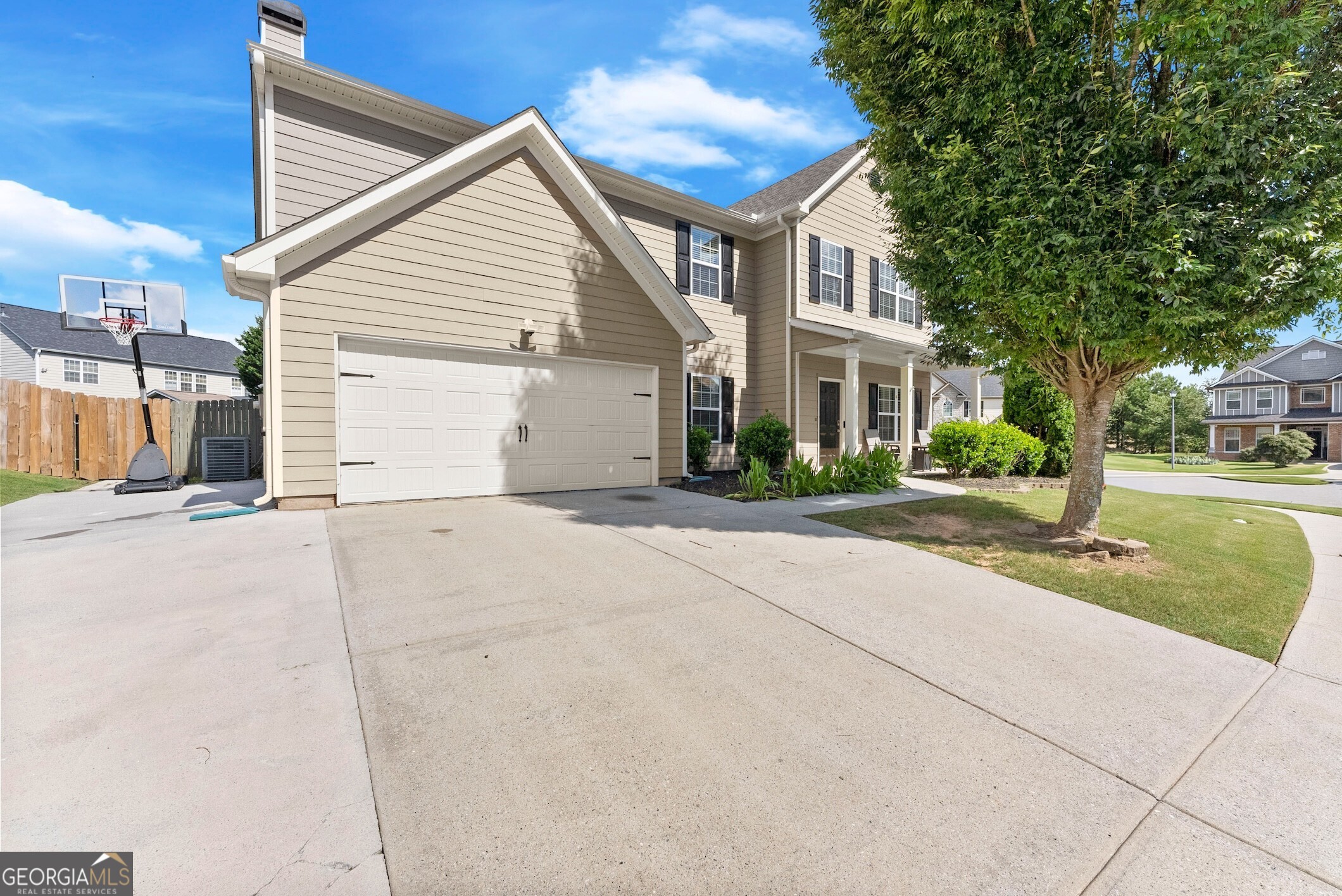 2000513060 Homes for Sale